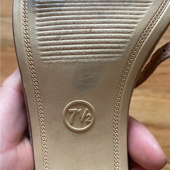 Faux suede shoes, womens size 7.5 - Picture 3 of 4